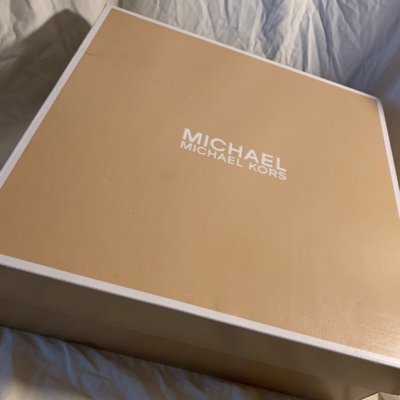 Michael Kors used shoes - Picture 6 of 7